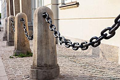 《白日梦魇：沙堡1994》5月发售 PC配置公开